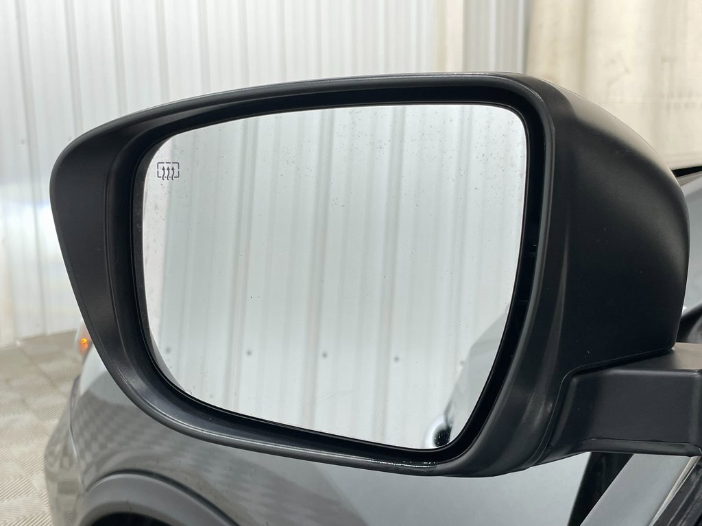 Used 2020 Nissan Rogue SL w/ Premium Package image 35