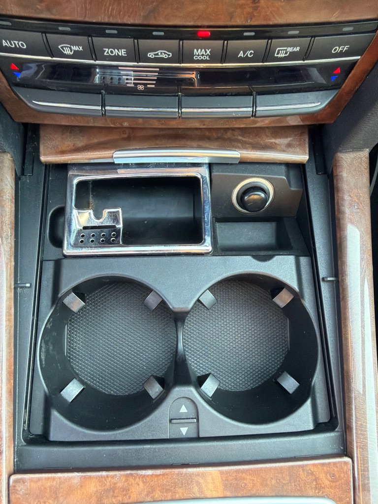 Used 2012 Mercedes-Benz E 350 4MATIC Sedan image 24