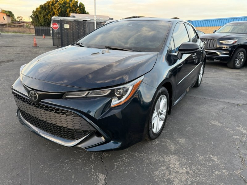 Used 2021 Toyota Corolla SE image 3