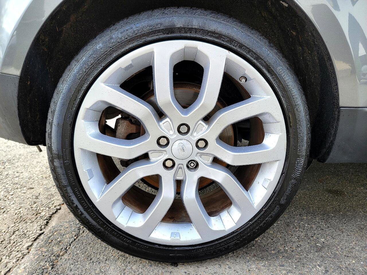 Used 2017 Land Rover Range Rover Sport HSE image 13