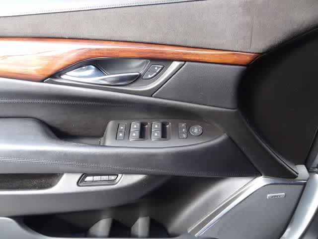 Used 2016 Cadillac Escalade ESV Luxury image 21