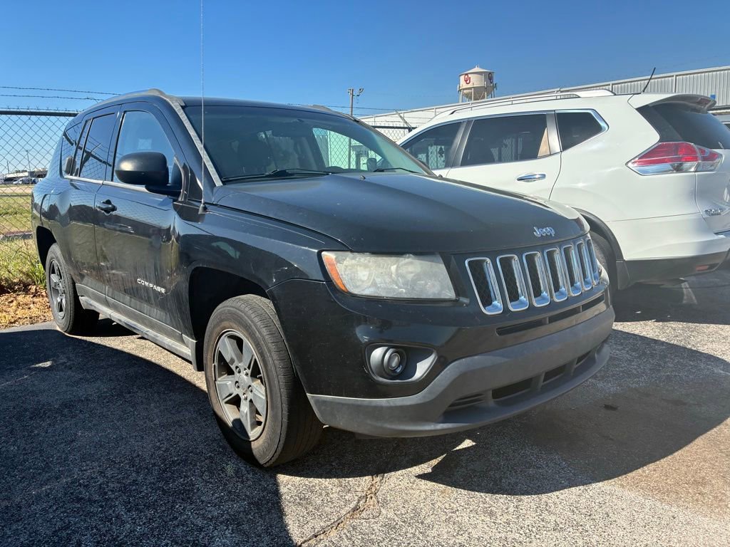 Used 2014 Jeep Compass Sport w/ Power Value Group image 3