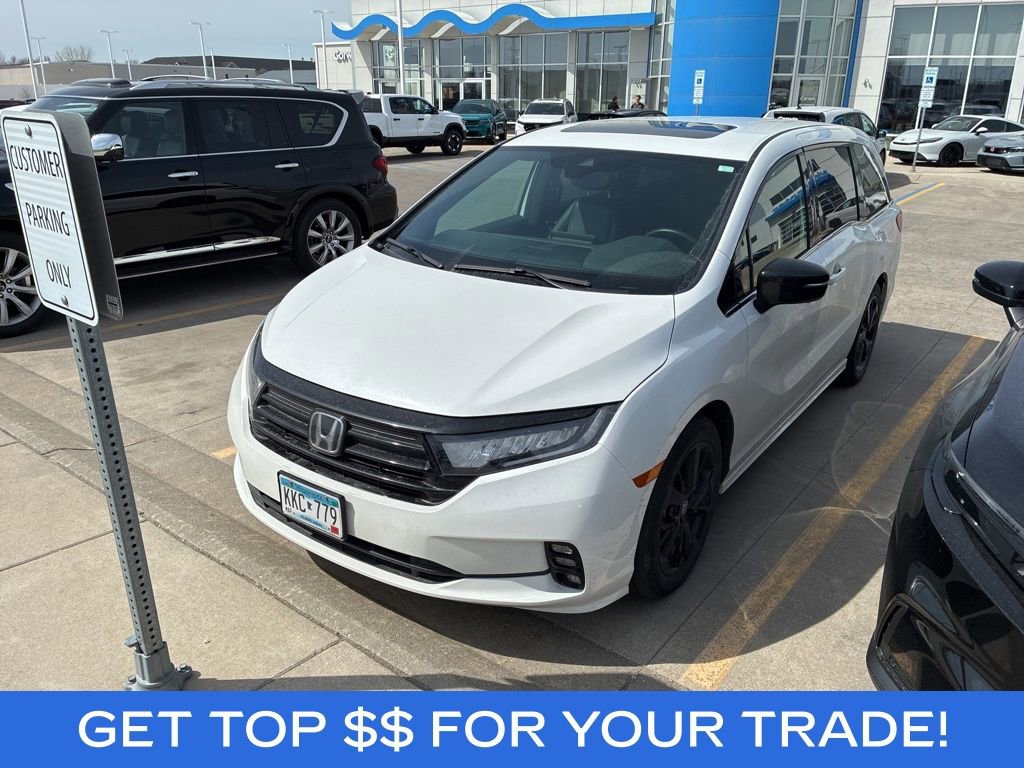 Used 2023 Honda Odyssey Sport image 4