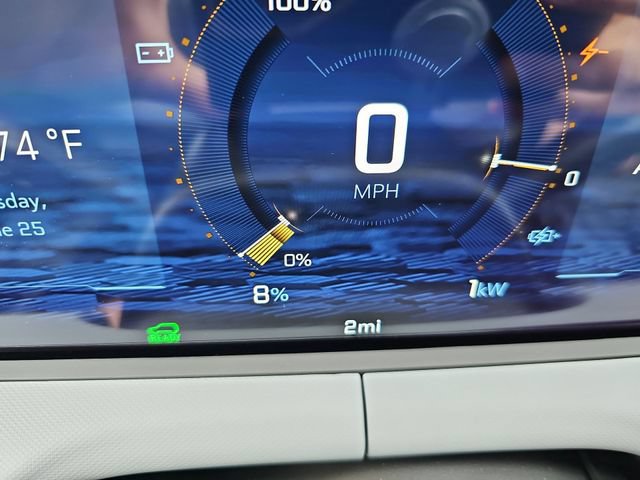 New 2027 Chevrolet Bolt LT w/ Comfort Package FWD image 12