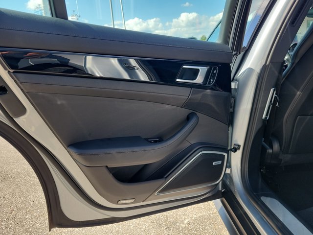 Certified 2021 Porsche Panamera 4 AWD/4WD image 22