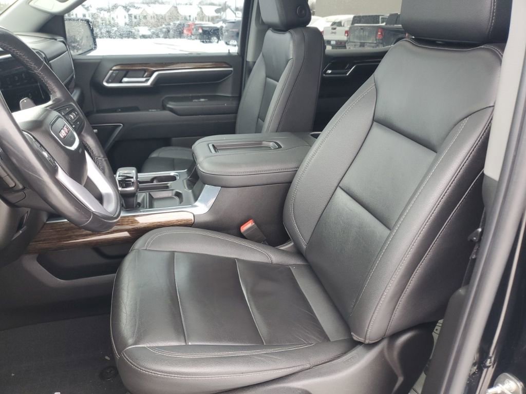 Used 2022 GMC Sierra 1500 Elevation w/ Elevation Premium Package image 27