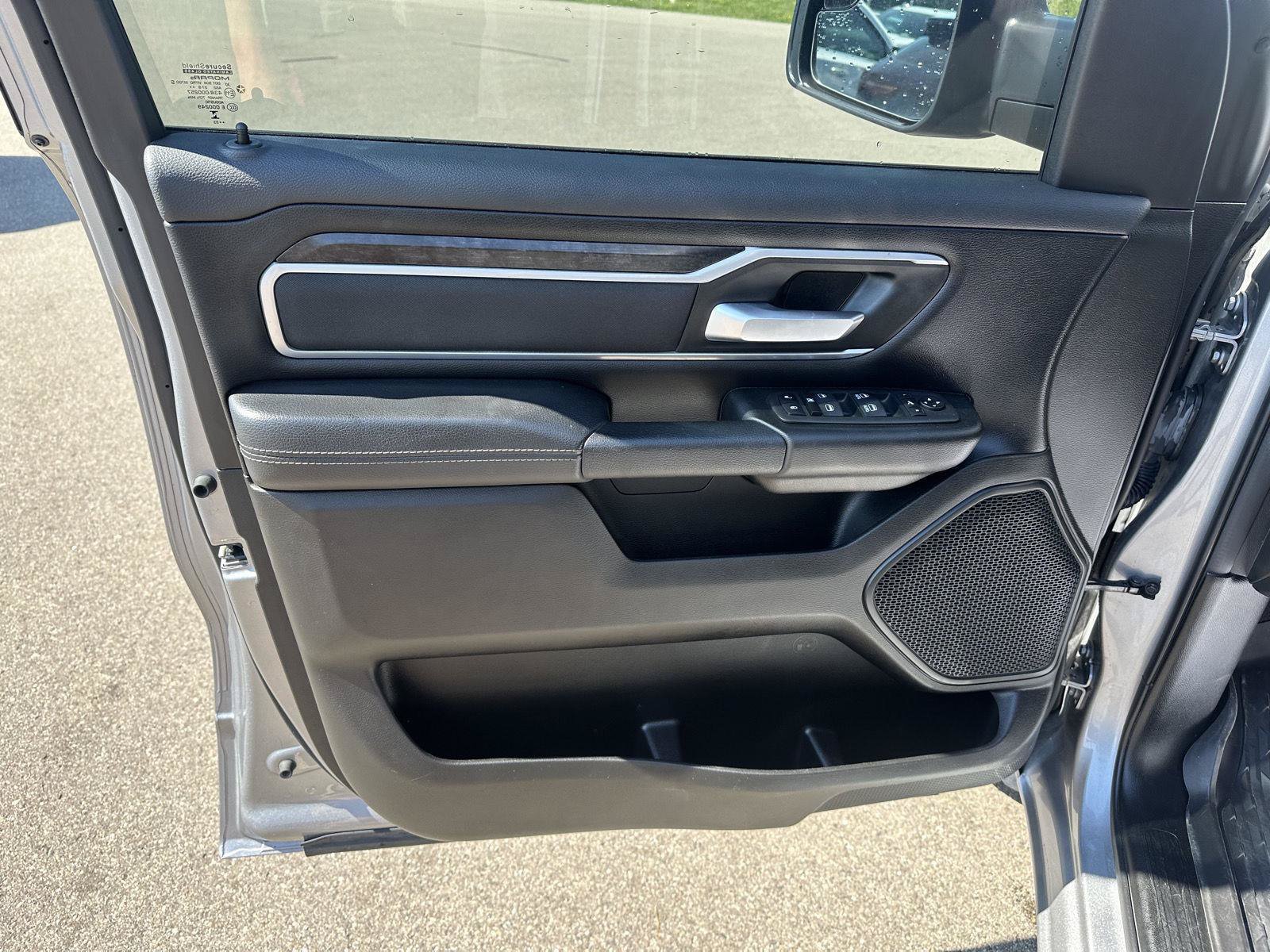 Used 2023 RAM 1500 Big Horn AWD/4WD image 16