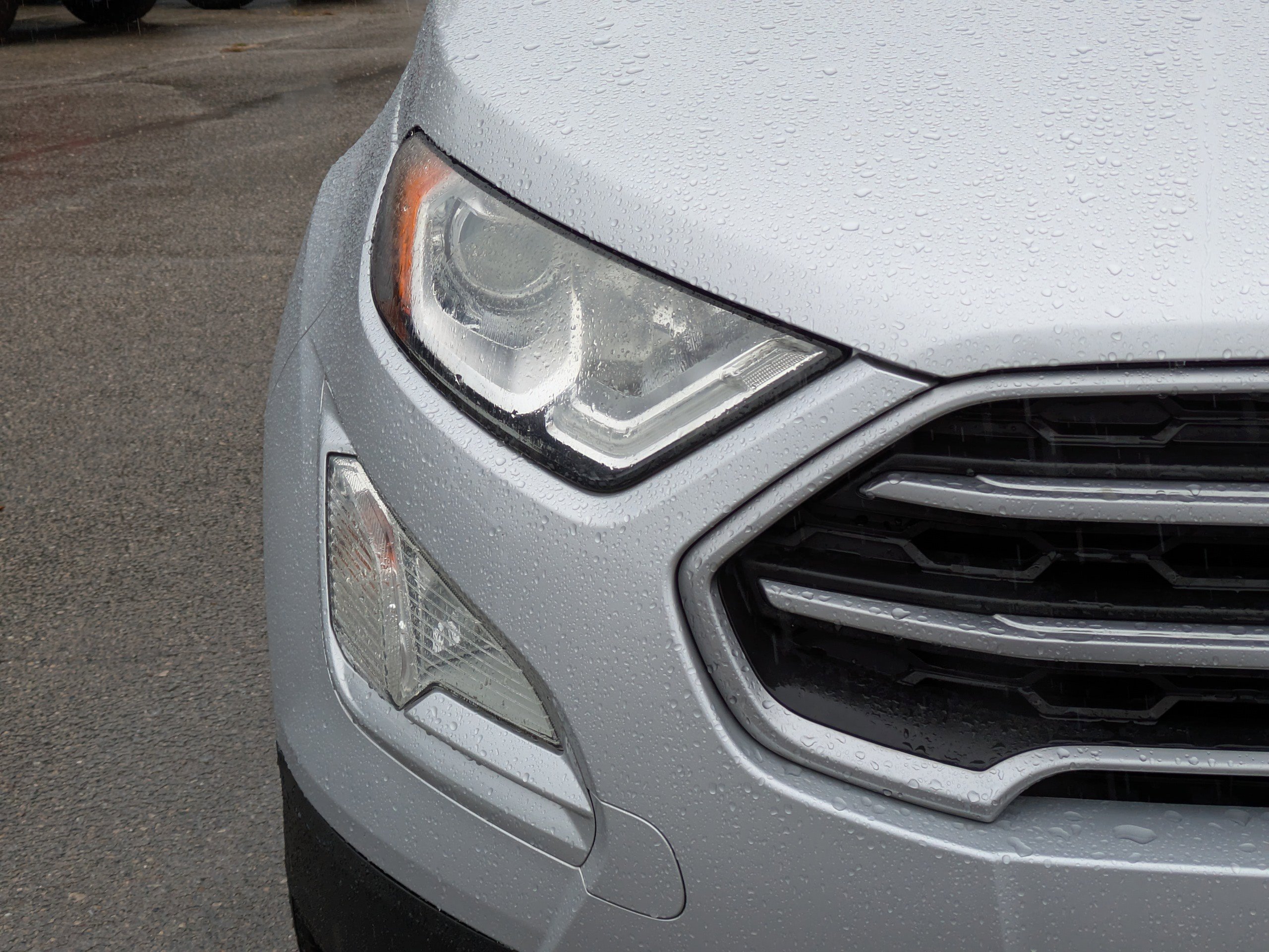 Used 2020 Ford EcoSport SE w/ SE Convenience Package image 10