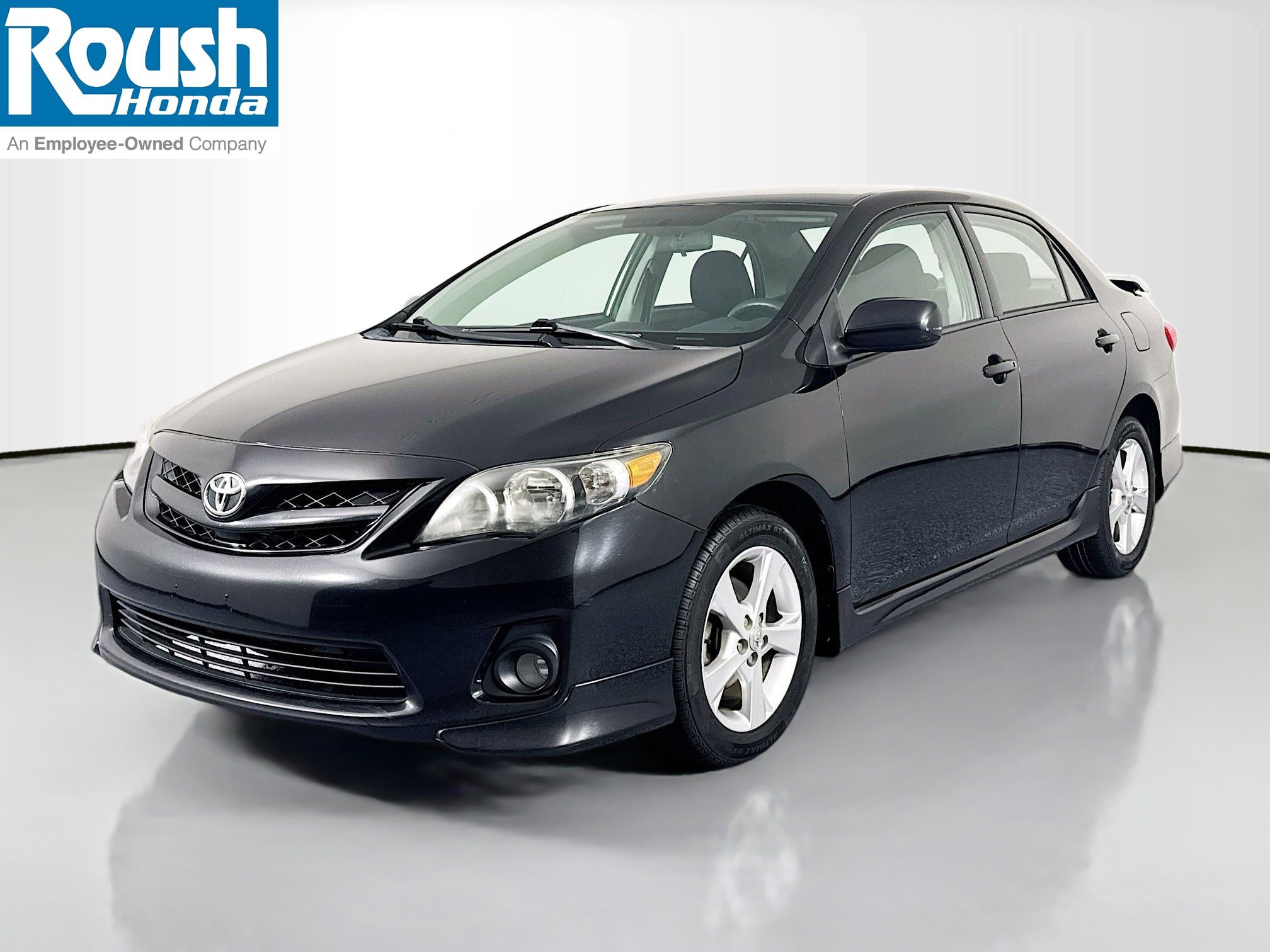 Used 2013 Toyota Corolla S image 1
