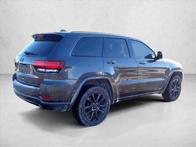 Used 2020 Jeep Grand Cherokee Altitude video 3