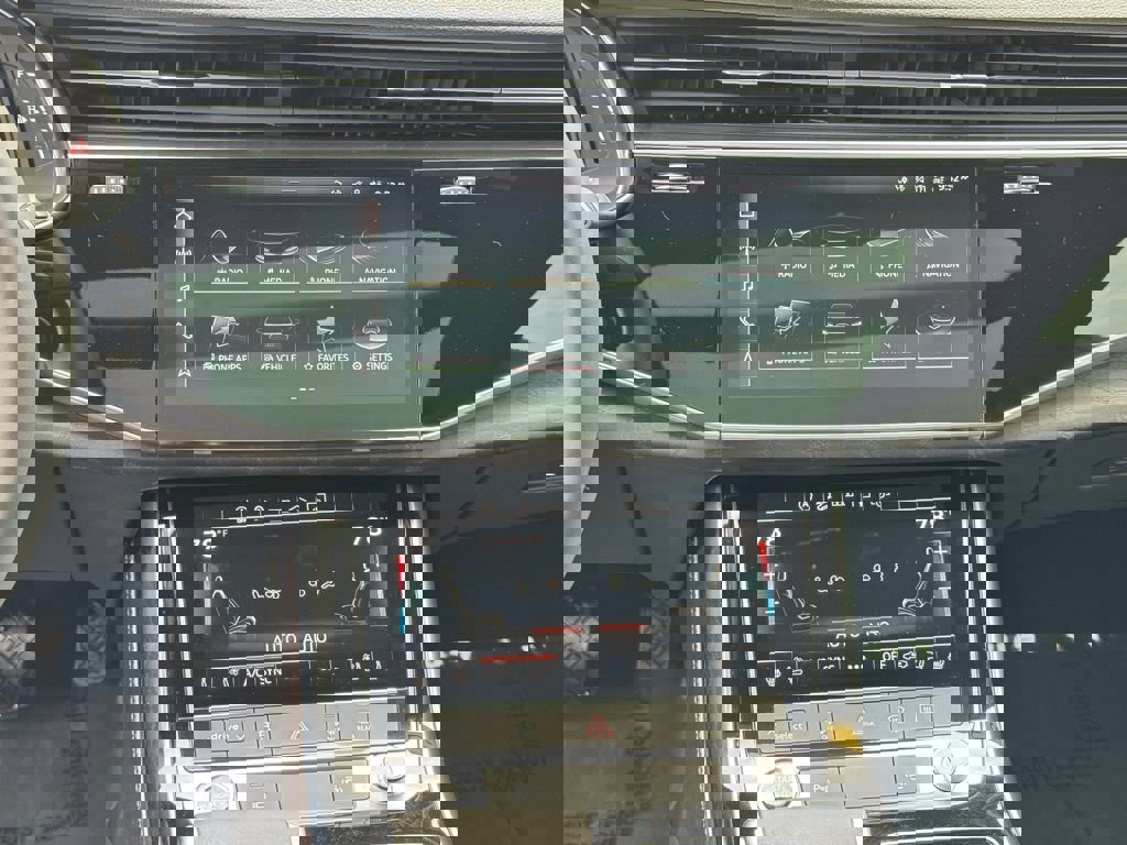 Used 2023 Audi Q8 Premium Plus w/ Premium Plus Package image 18