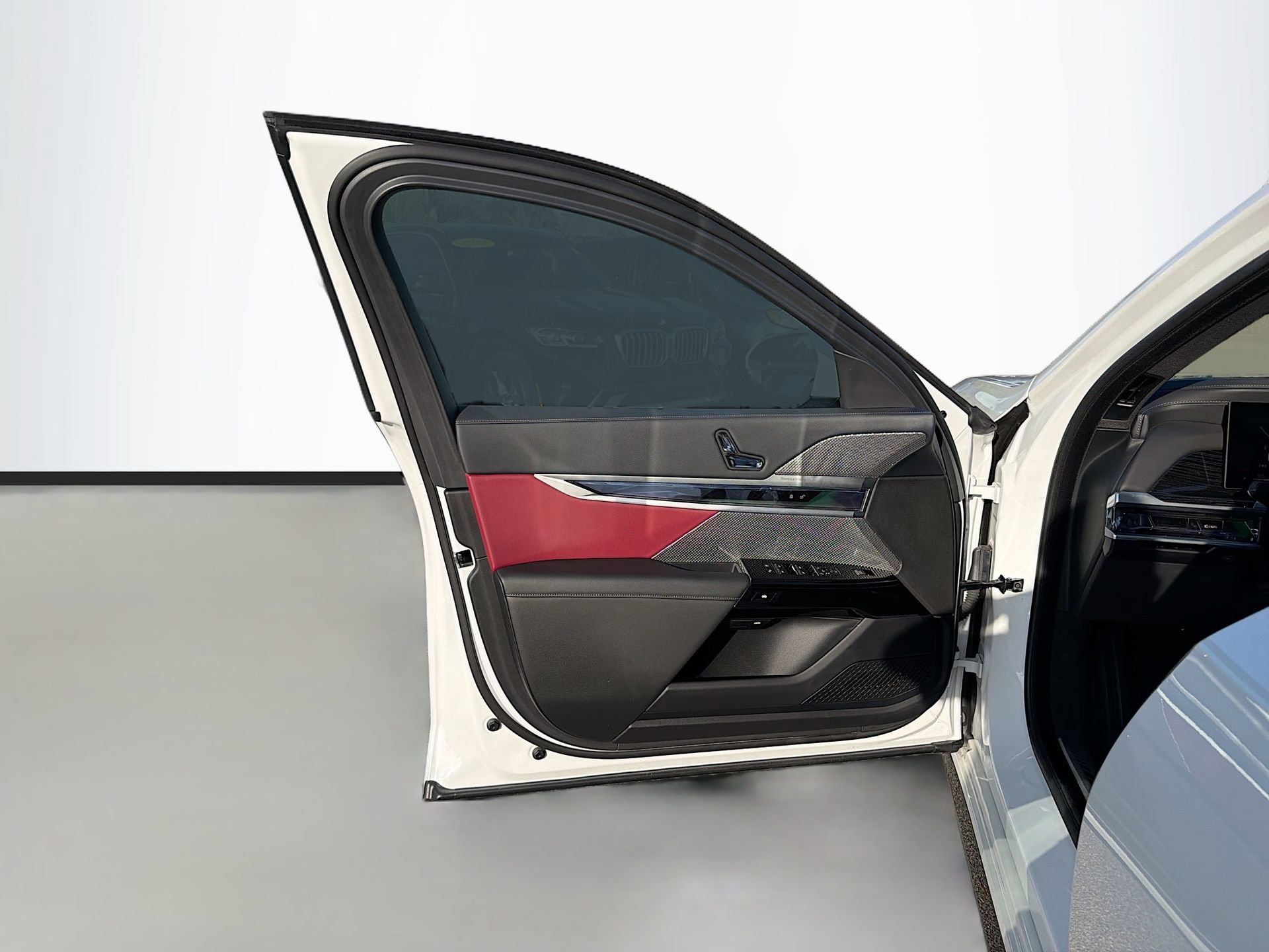 Certified 2025 BMW 740i xDrive image 23