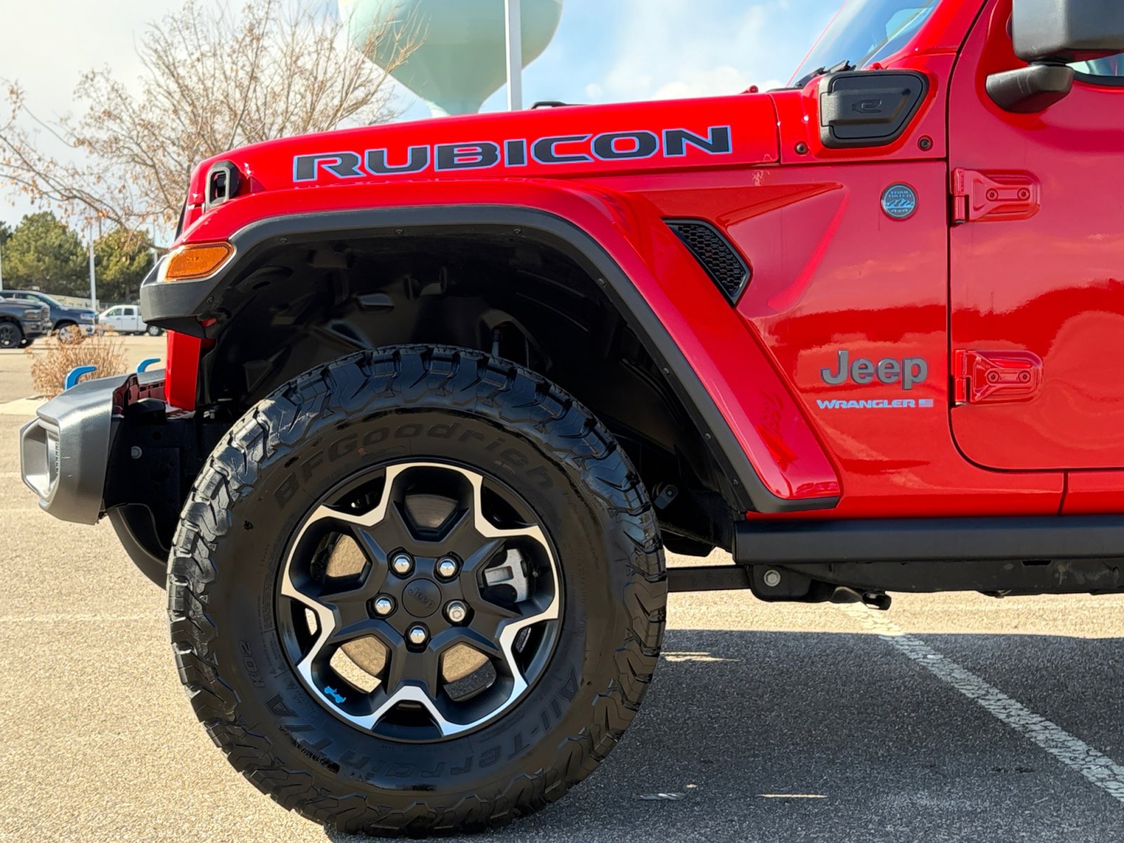 Used 2023 Jeep Wrangler Unlimited Rubicon 4xe w/ Cold Weather Group image 10