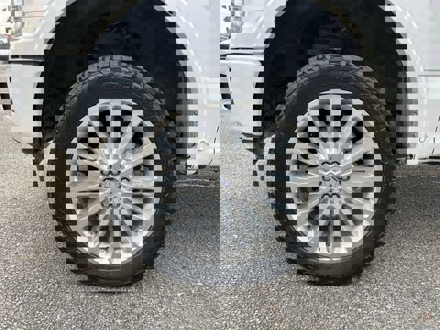 Used 2020 Ford F150 Limited w/ Trailer Tow Package image 10