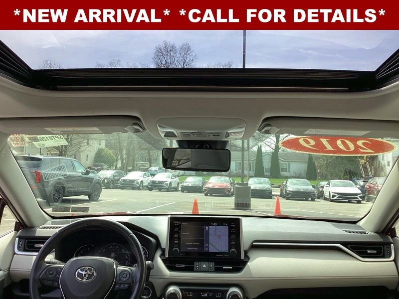 Used 2019 Toyota RAV4 Limited w/ All Weather Liner Package image 33