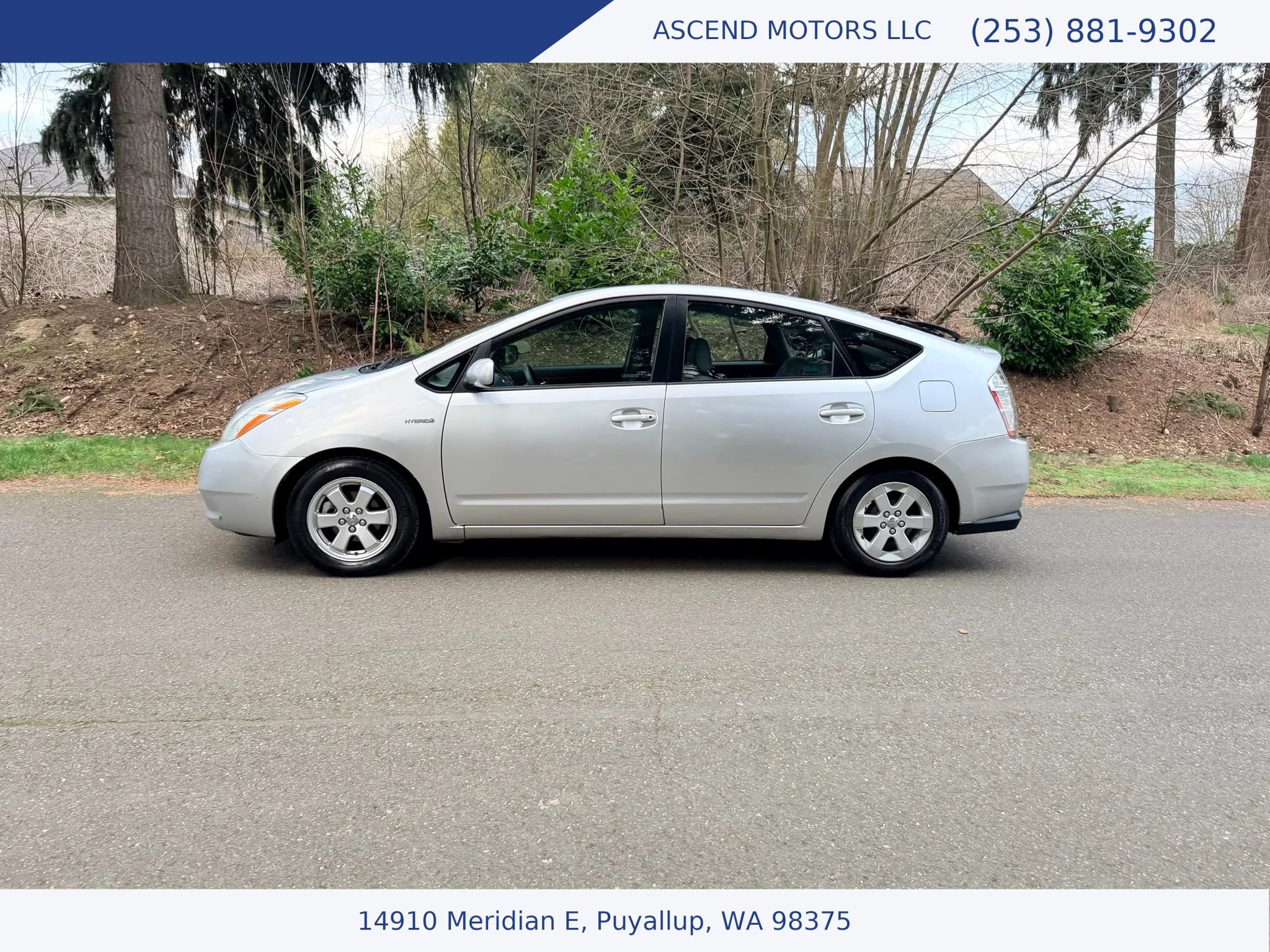 Used 2006 Toyota Prius Hatchback 4D image 2