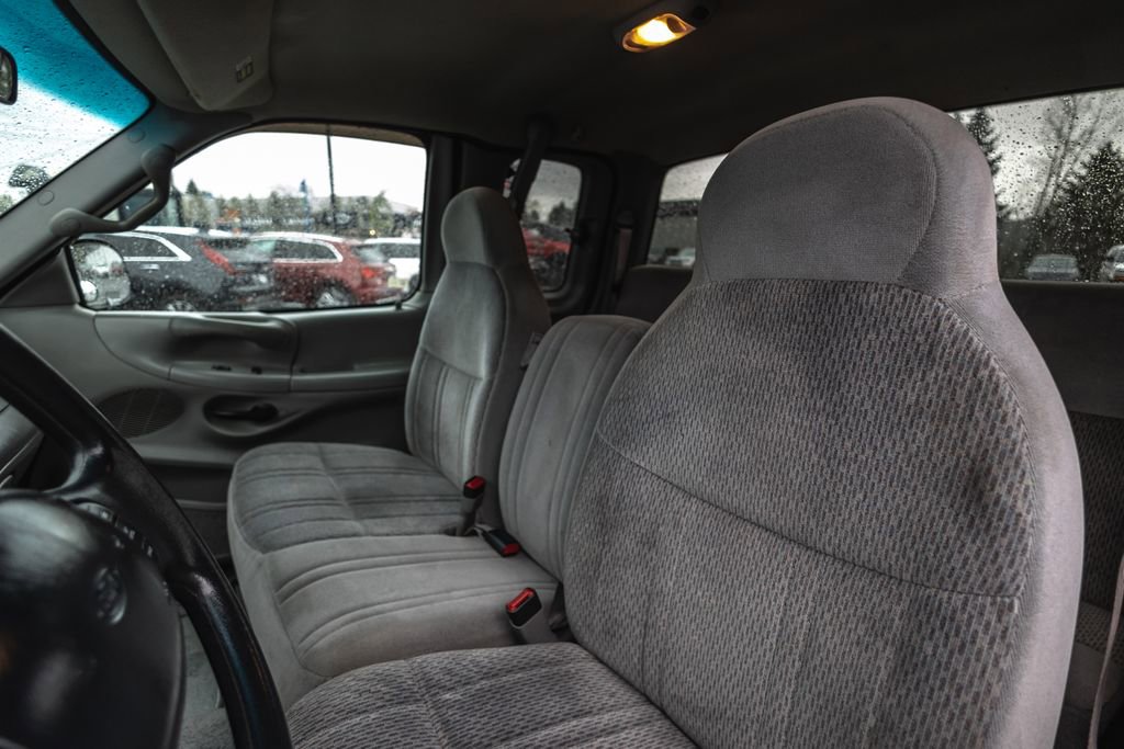 Used 1998 Ford F150 XLT image 22