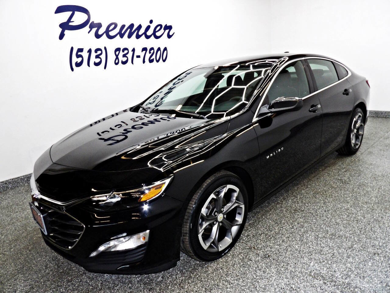 Used 2022 Chevrolet Malibu LT image 1