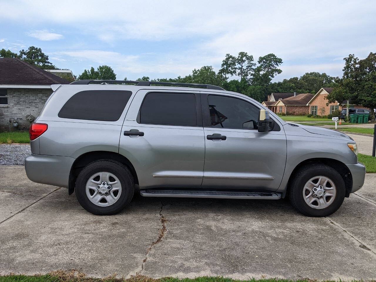 Used 2008 Toyota Sequoia Limited w/ Cold Area Pkg AWD/4WD image 7
