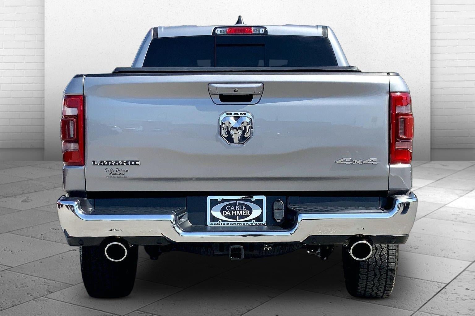 Used 2023 RAM 1500 Laramie AWD/4WD image 3