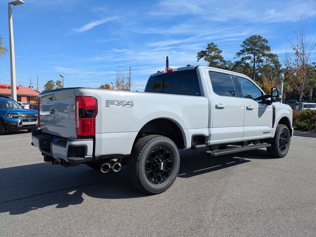 New 2026 Ford F350 Lariat w/ Black Appearance Package image 4