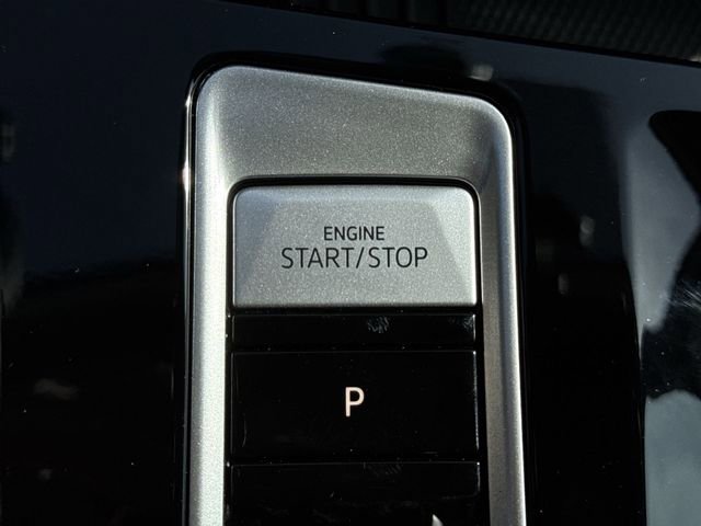 New 2026 Volkswagen Atlas SEL image 16