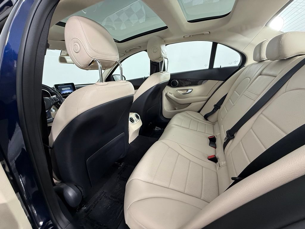 Used 2018 Mercedes-Benz C 300 4MATIC Sedan image 22