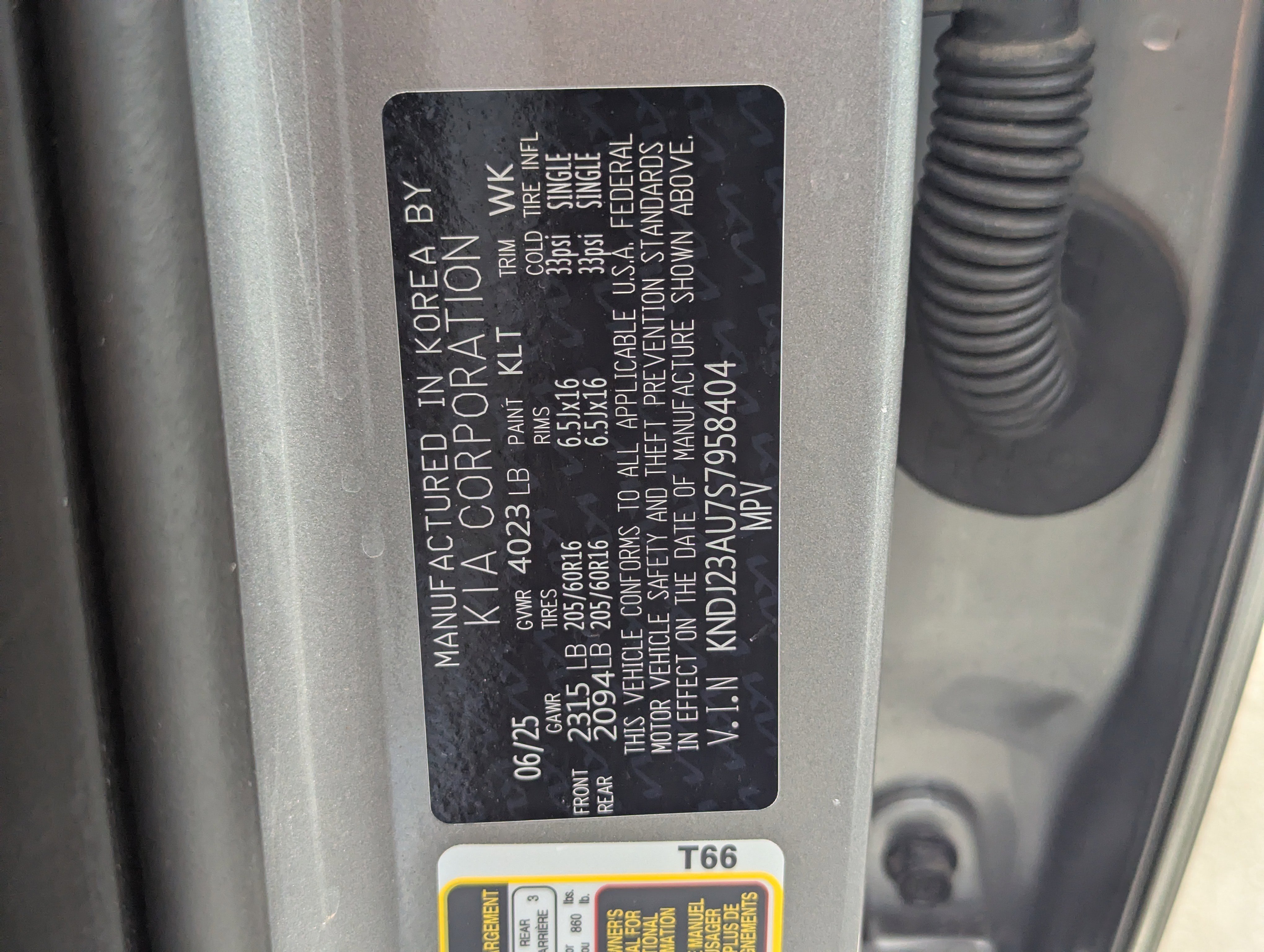 Certified 2025 Kia Soul S image 32