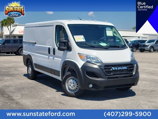 Used 2025 RAM ProMaster 2500 w/ Convenience Group FWD image 1