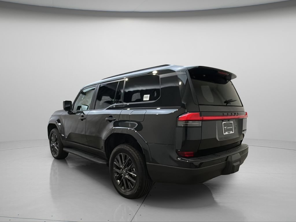 Used 2024 Lexus GX 550 w/ Cold Area Package AWD/4WD image 4