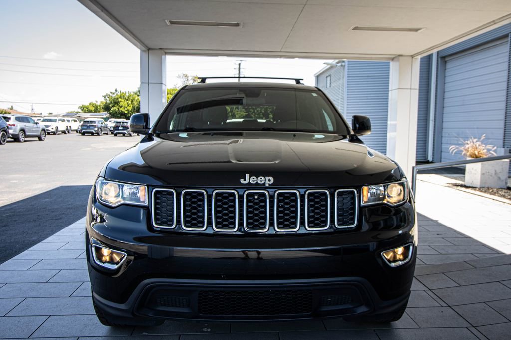 Used 2020 Jeep Grand Cherokee Laredo w/ Security & Convenience Group image 9