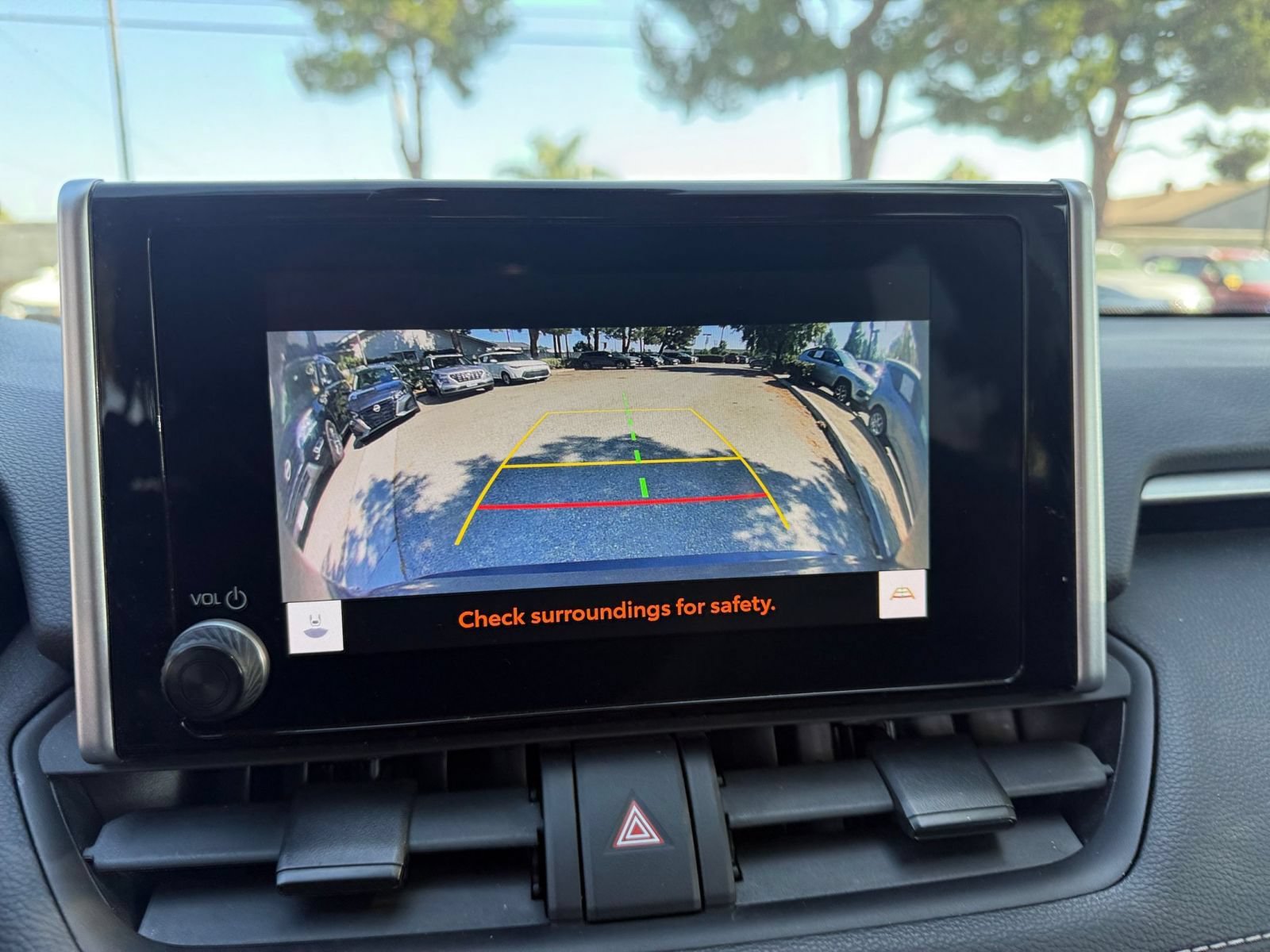 Used 2024 Toyota RAV4 LE AWD/4WD image 20