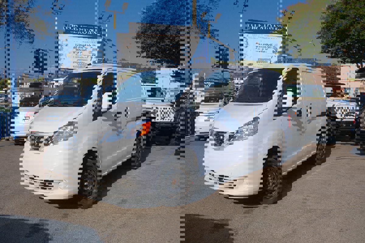 Used 2021 Nissan NV200 SV w/ Back Door Glass Package image 32