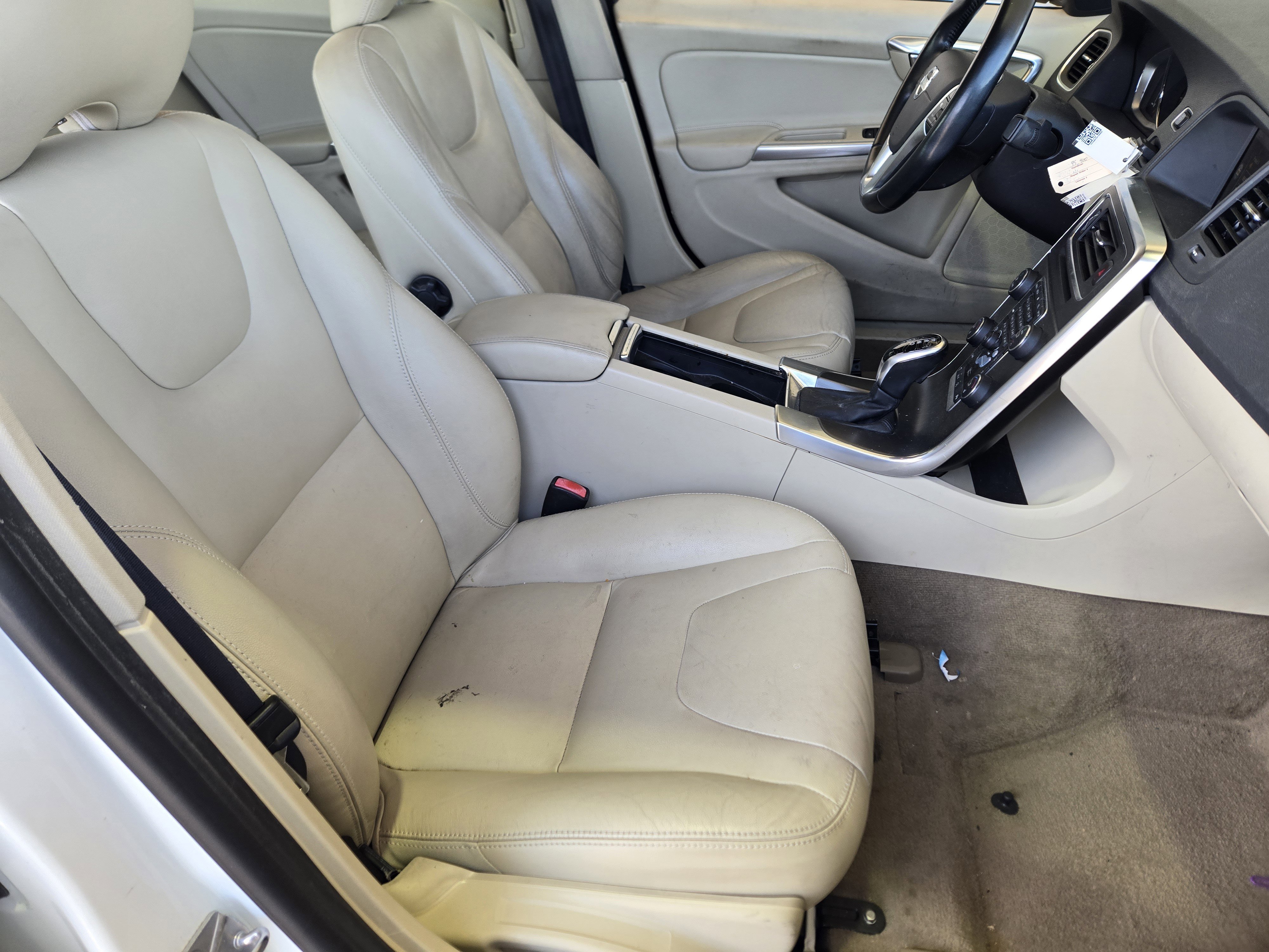 Used 2015 Volvo S60 T5 Premier Plus image 22