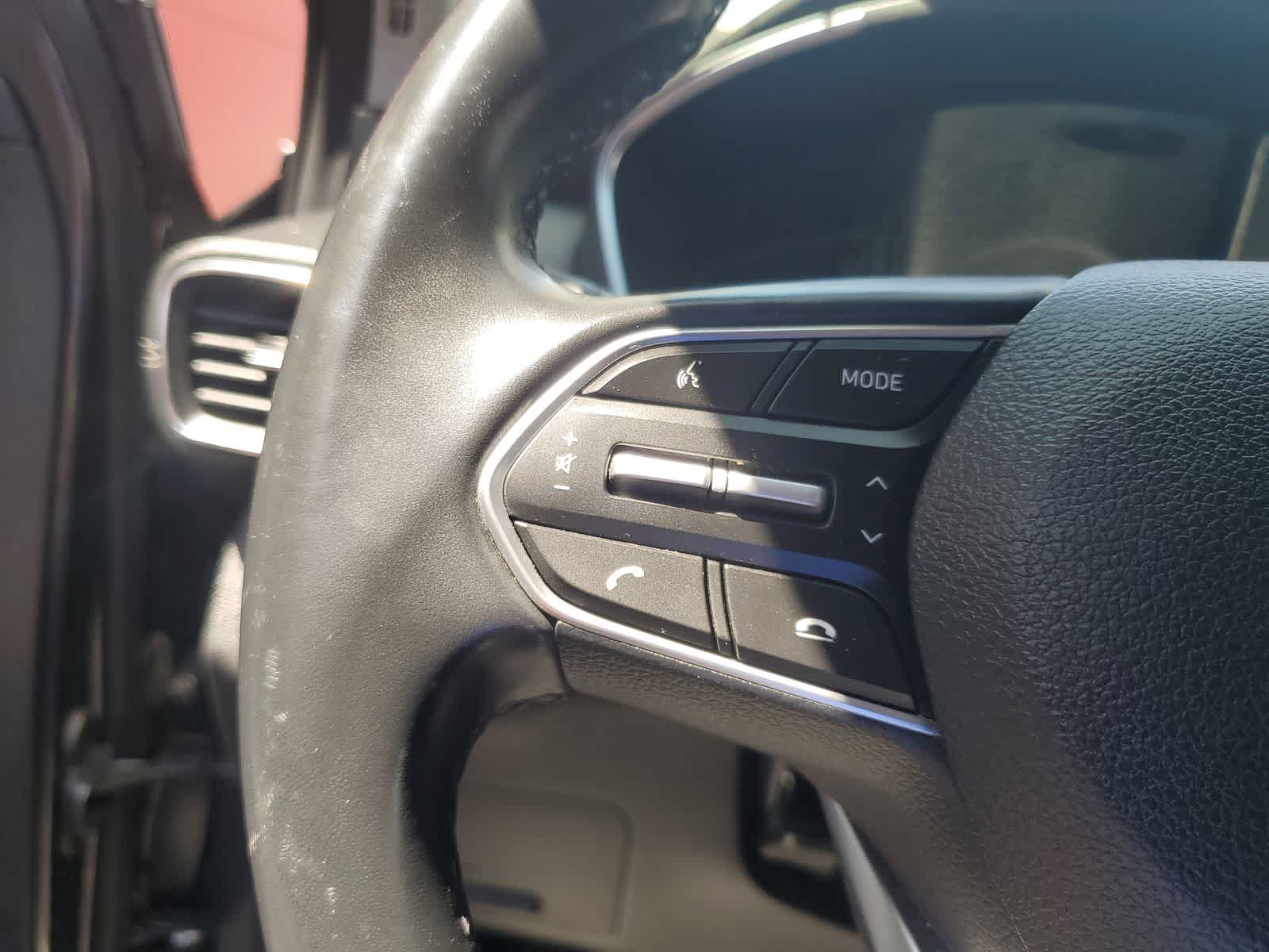 Used 2020 Hyundai Santa Fe SEL w/ Convenience + Premium Package AWD/4WD image 20