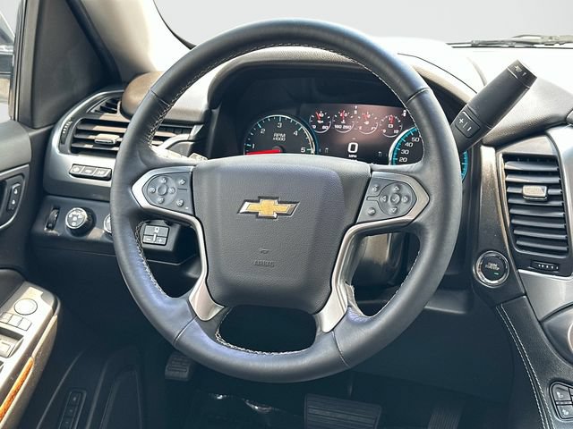 Used 2020 Chevrolet Suburban Premier AWD/4WD image 6
