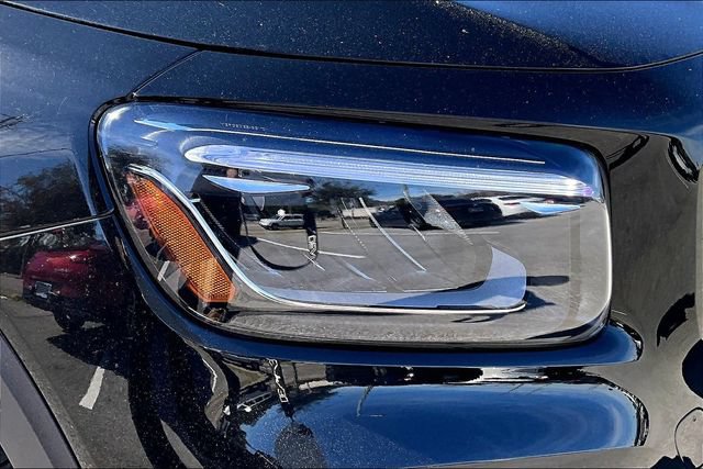 Used 2025 Mercedes-Benz GLB 250 image 16