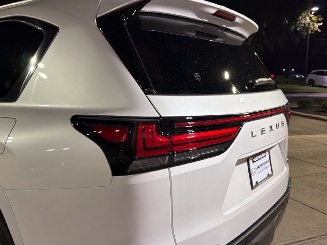 New 2026 Lexus LX 600 4WD w/ Accessory Package (2T) image 12