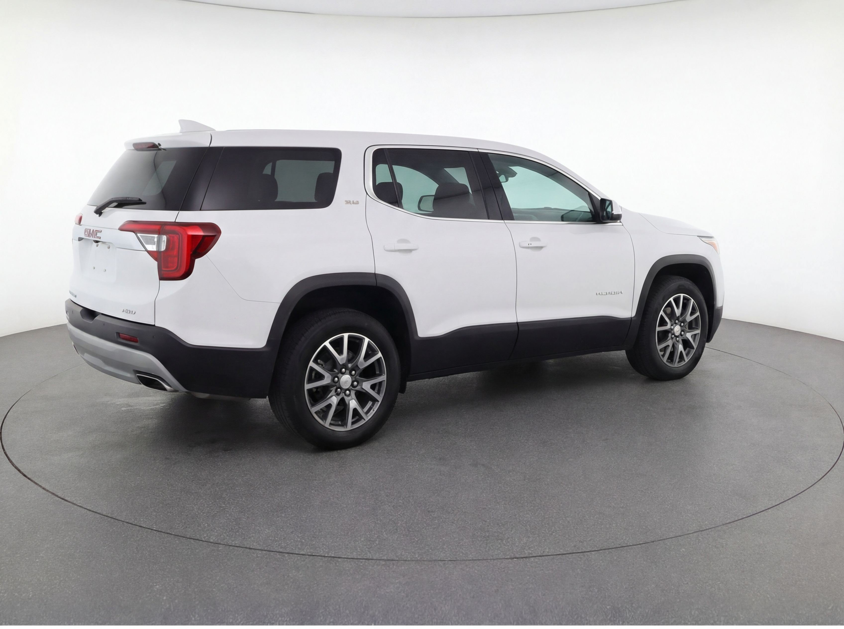 Used 2023 GMC Acadia SLT AWD/4WD image 9