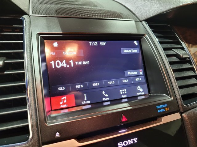 Used 2019 Ford Taurus Limited image 33