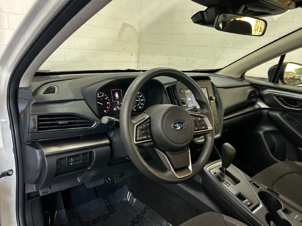 Certified 2025 Subaru Impreza 2.0i AWD/4WD image 2