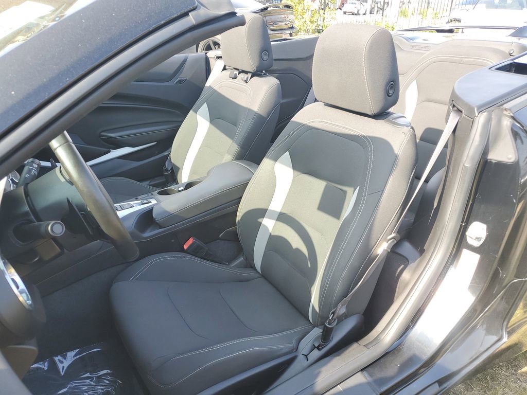 Used 2019 Chevrolet Camaro LT image 13