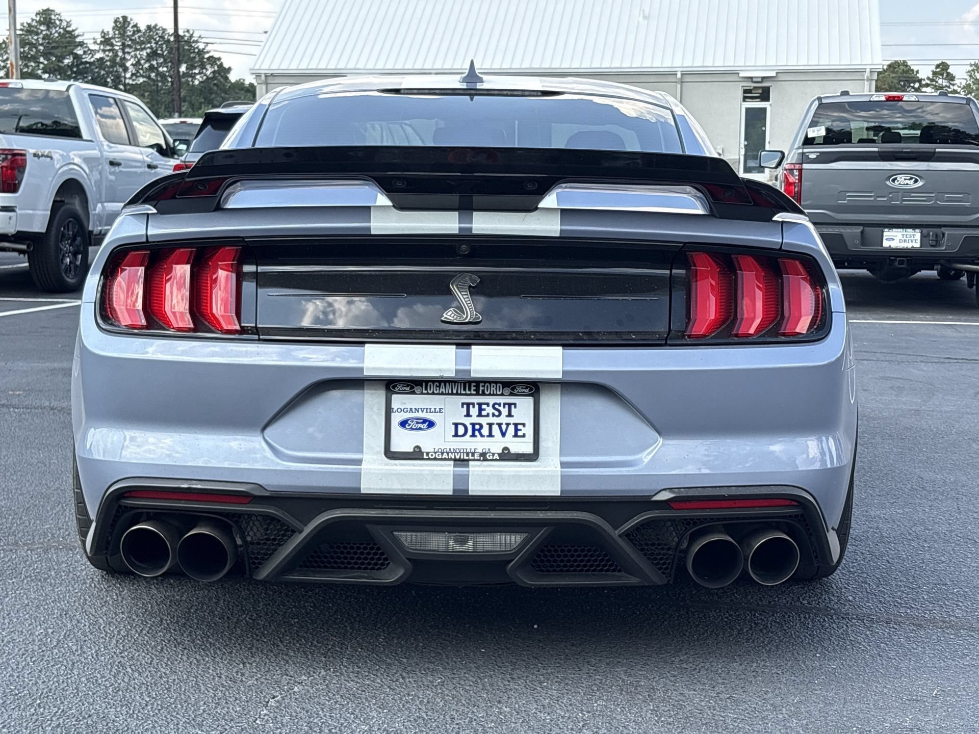 Used 2022 Ford Mustang Shelby GT500 w/ Technology Package RWD image 23
