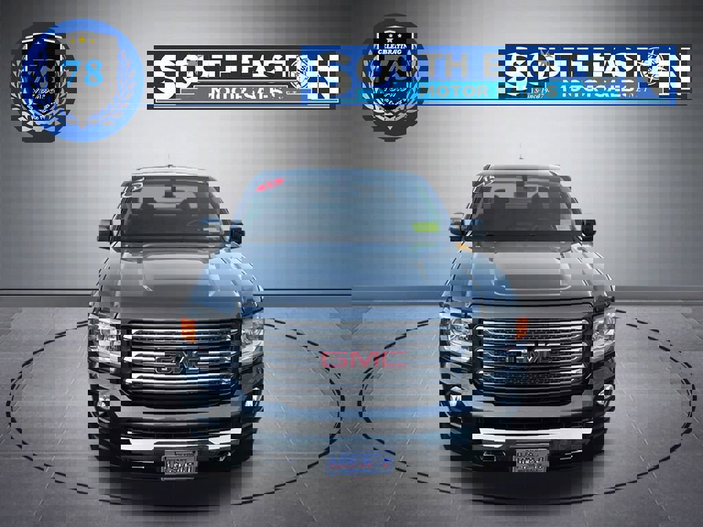 Used 2015 GMC Canyon SLE w/ All-Terrain Package image 3