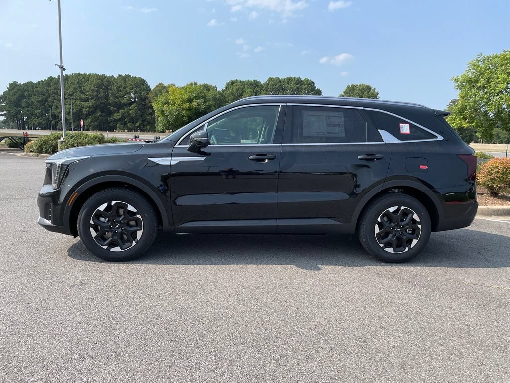 New 2026 Kia Sorento S w/ S Panoramic Sunroof Package FWD image 4