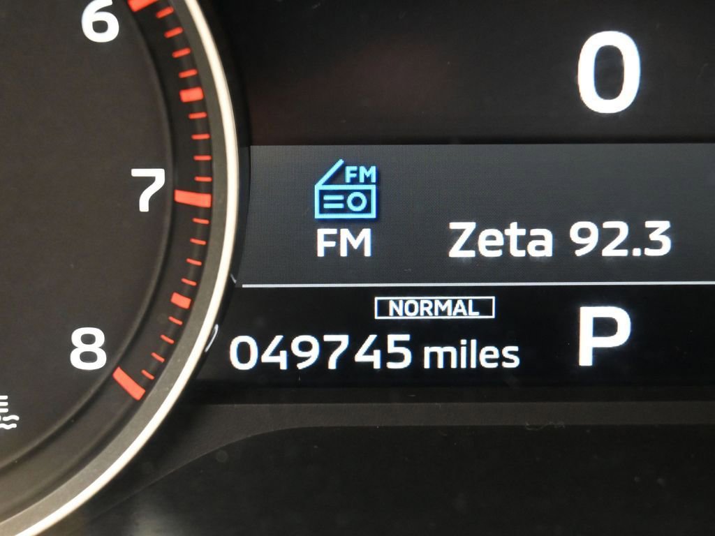 Used 2022 Mitsubishi Outlander SE image 15