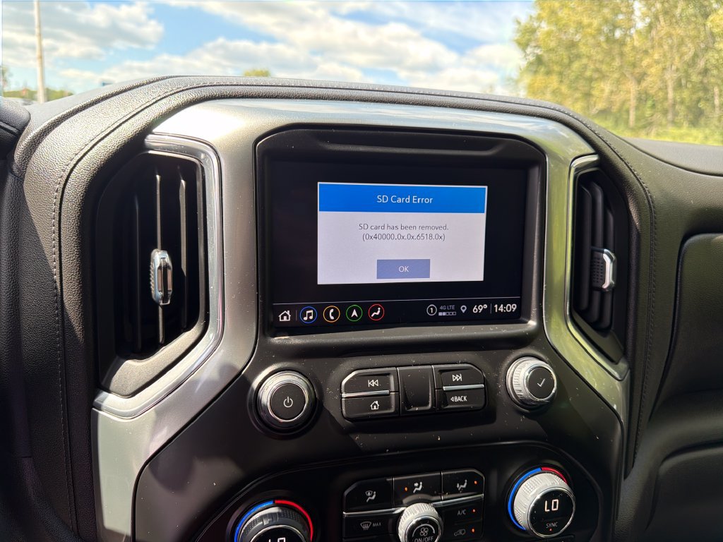 Used 2023 Chevrolet Silverado 3500 LTZ w/ LTZ Plus Package AWD/4WD image 19