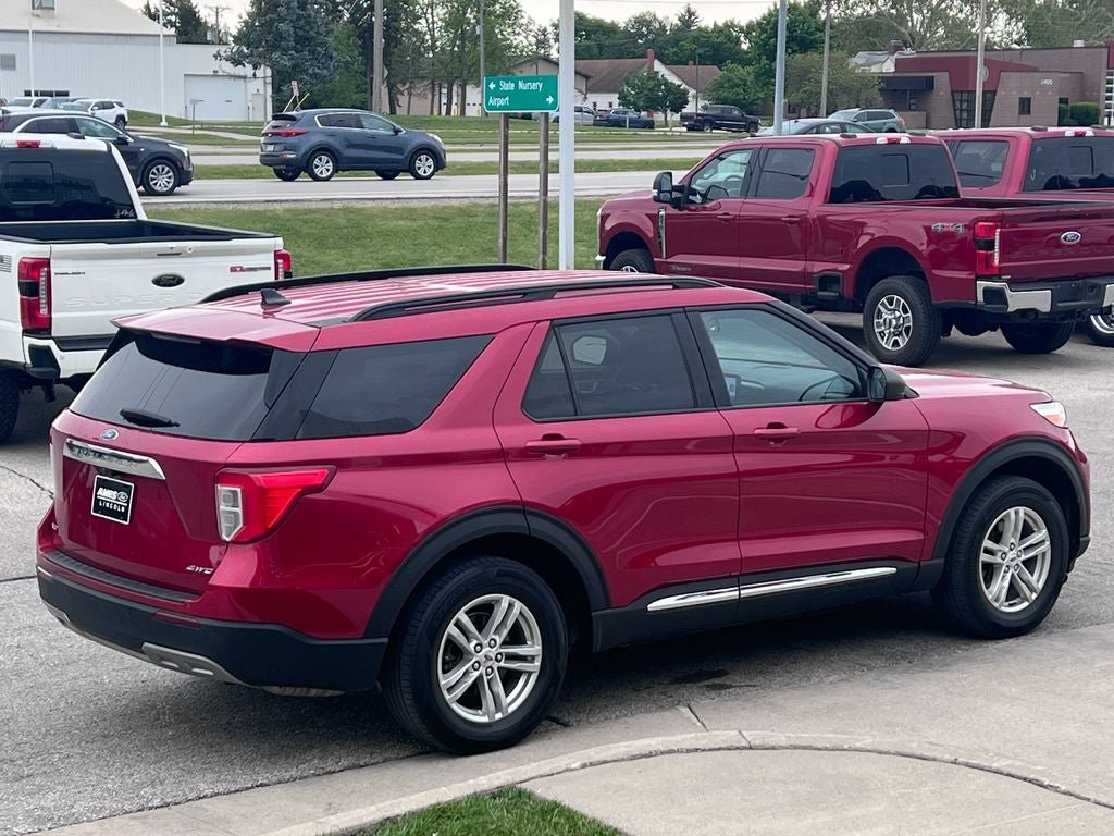 Used 2023 Ford Explorer XLT w/ Equipment Group 202A AWD/4WD image 6