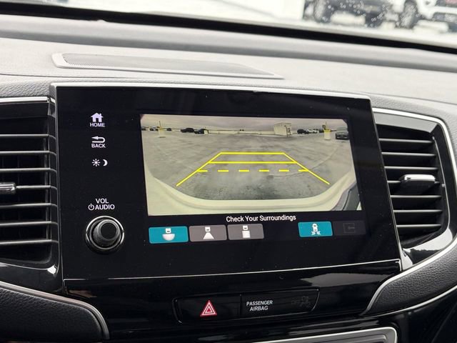 Used 2022 Honda Pilot Touring image 11