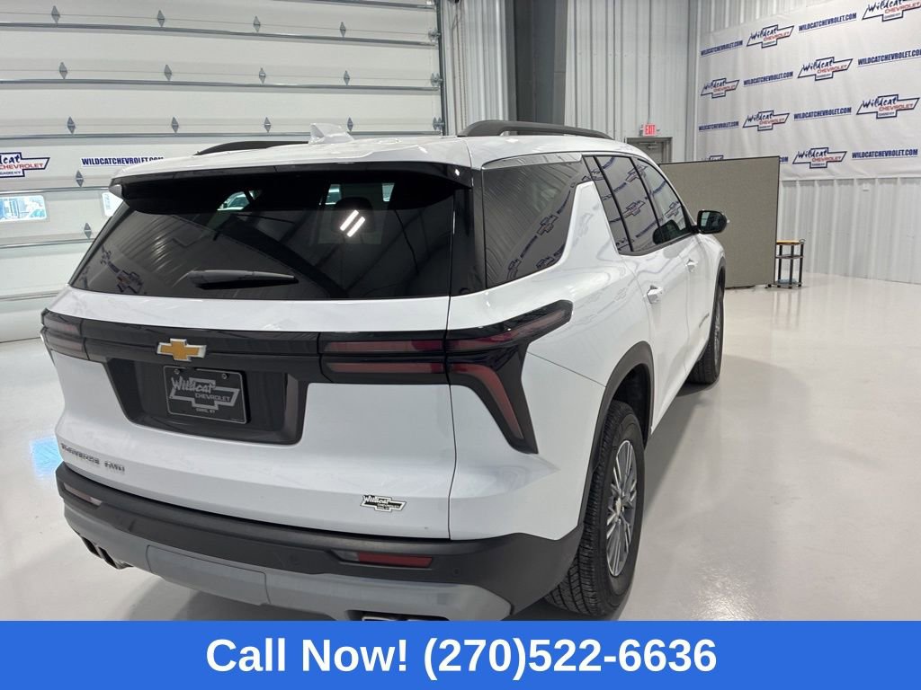 Used 2026 Chevrolet Traverse LT image 6